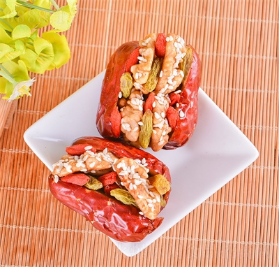 益農(nóng)紅棗夾核桃仁禮盒夾