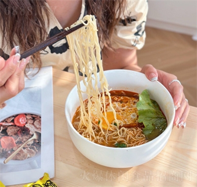 嘉樂同學(xué)嘉樂湯面系方便